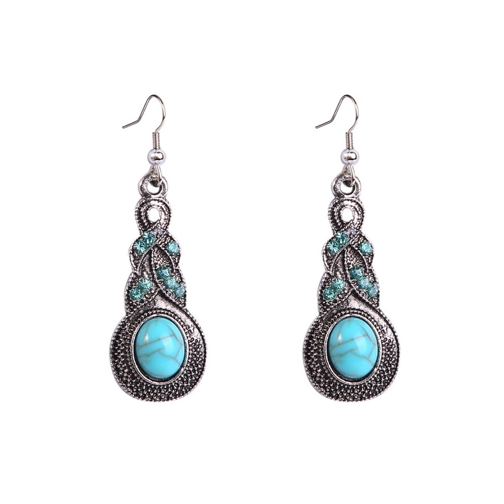 Faux turquoise earring